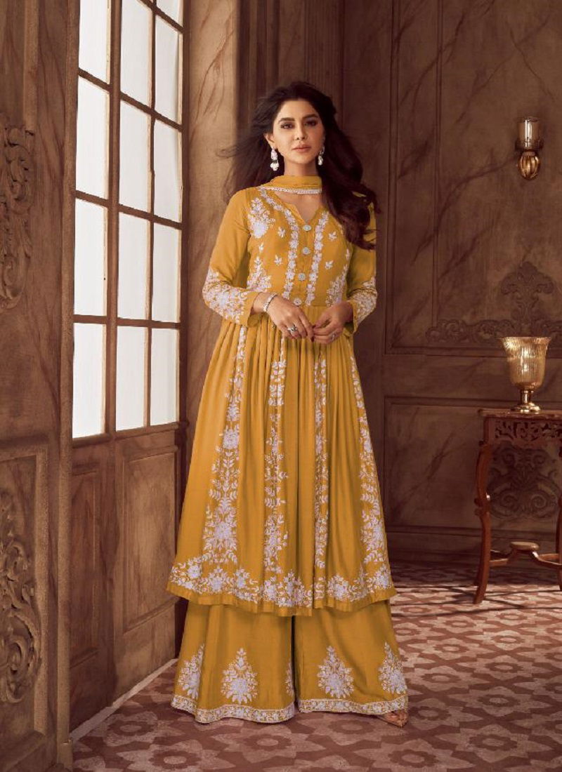 Vamika Lakhnavi 4 Heavy Weadding Wear Wholesale Readymade Salwar Suits